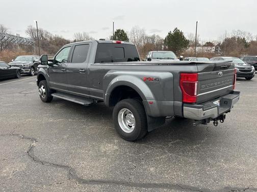 2022 Ford F-350 Lariat