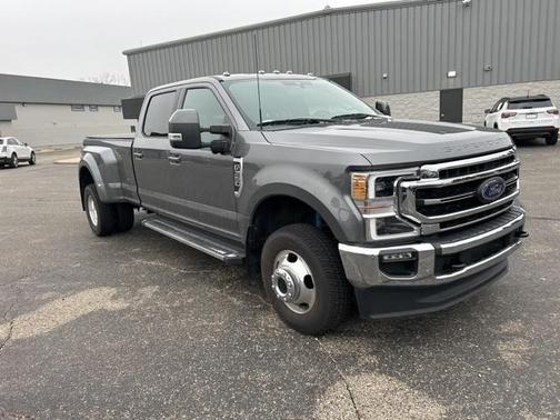 2022 Ford F-350 Lariat
