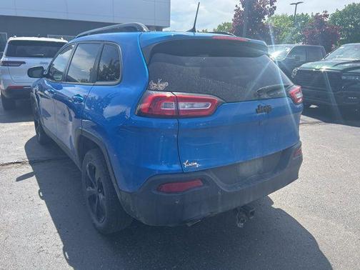 Hydro Blue Pearlcoat 2018 Jeep Cherokee Limited