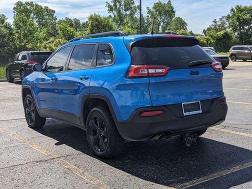 Hydro Blue Pearlcoat 2018 Jeep Cherokee Limited