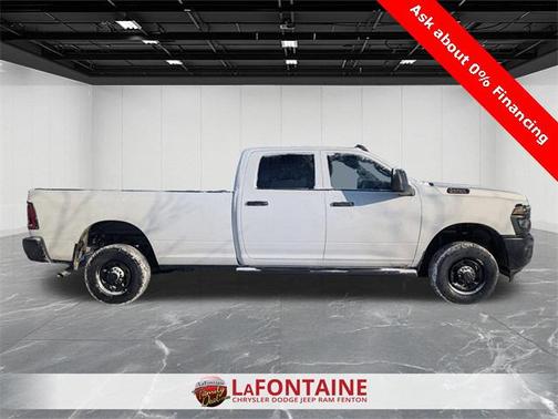 2026 RAM 2500 Tradesman Crew Cab 4x4 8' Box