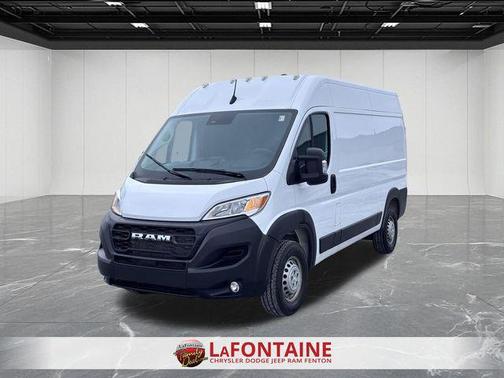 Bright White Clearcoat 2025 RAM ProMaster 2500 Tradesman
