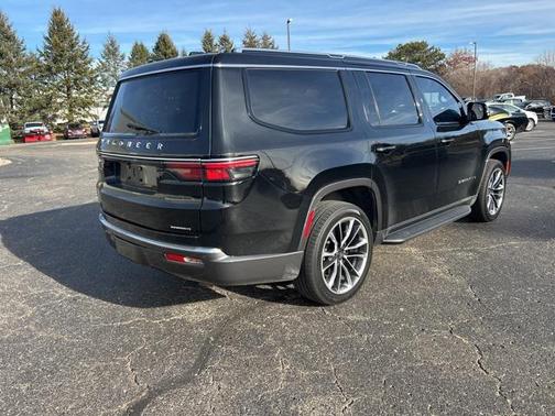 2022 Jeep Wagoneer Series II 4x4