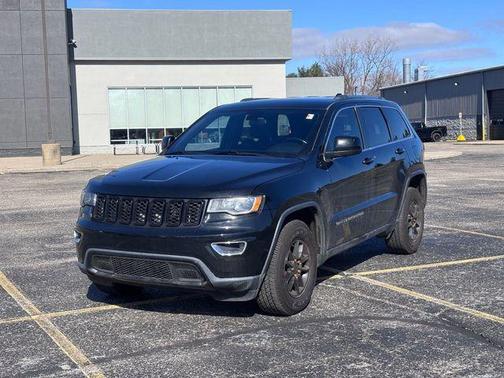 2020 Jeep Grand Cherokee Laredo