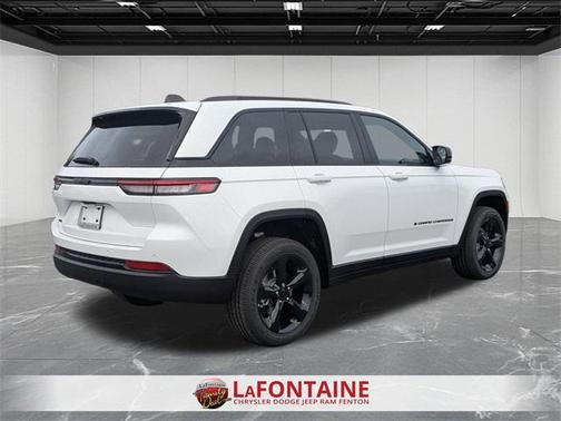 2025 Jeep Grand Cherokee Altitude