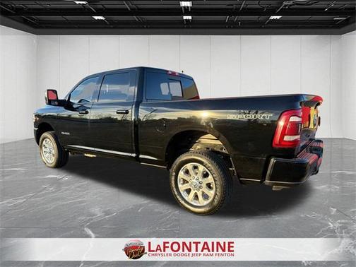 2024 RAM 2500 Laramie Crew Cab 4x4 6'4' Box