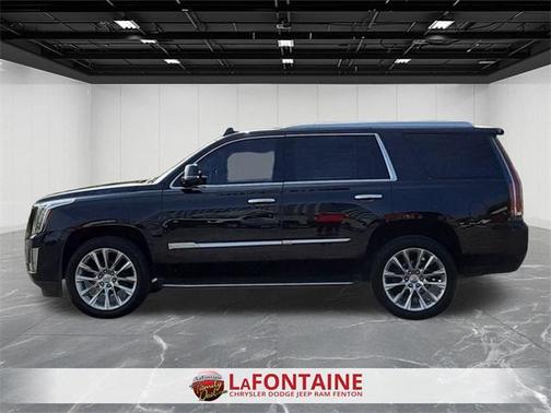2019 Cadillac Escalade Luxury