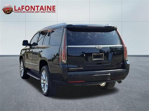 2019 Cadillac Escalade Luxury