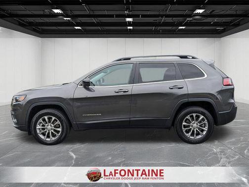 Granite Crystal Metallic Clearcoat 2022 Jeep Cherokee Latitude Lux
