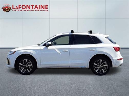 2023 Audi Q5 45 S line Premium Plus