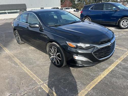 2020 Chevrolet Malibu FWD RS
