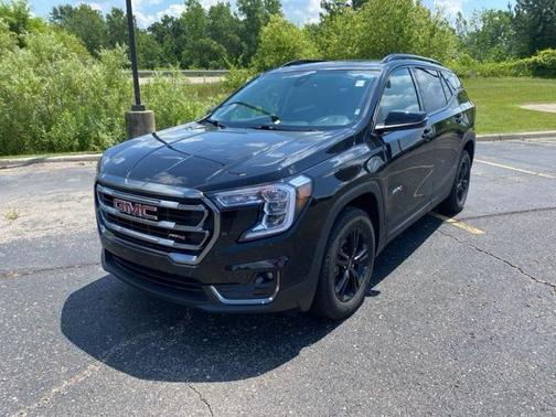 2023 GMC Terrain AWD AT4