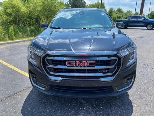 2023 GMC Terrain AWD AT4