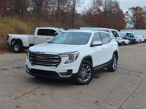2022 GMC Terrain SLT