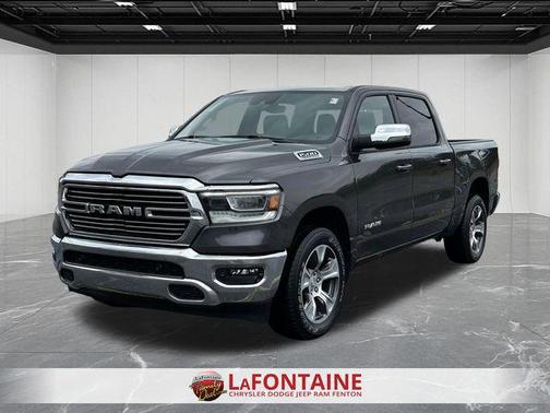 Granite Crystal Metallic Clearcoat 2023 RAM 1500 Laramie