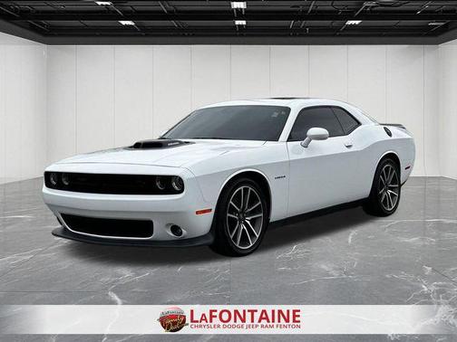 White 2022 Dodge Challenger R/T