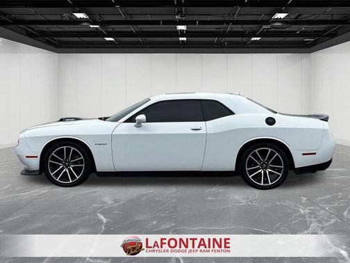 White 2022 Dodge Challenger R/T