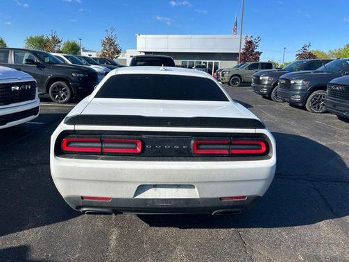 White 2022 Dodge Challenger R/T