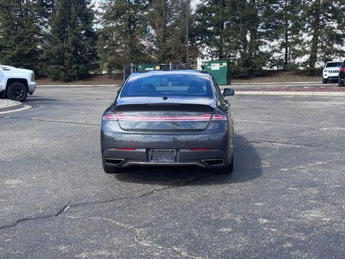 2017 Lincoln MKZ Base