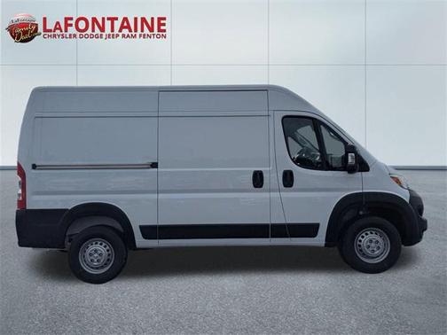 2025 RAM ProMaster 2500 Tradesman