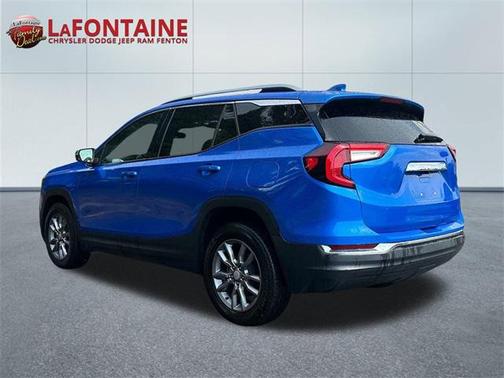 2024 GMC Terrain SLT
