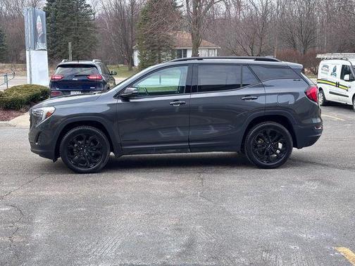 2021 GMC Terrain SLE