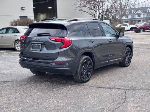 2021 GMC Terrain SLE