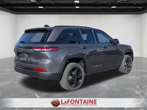 2025 Jeep Grand Cherokee Altitude