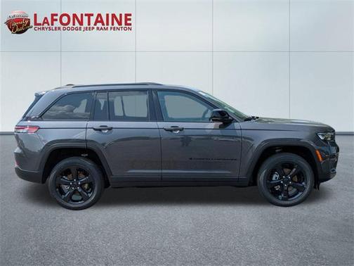 2025 Jeep Grand Cherokee Altitude