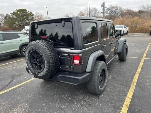 2020 Jeep Wrangler Unlimited Willys 4X4