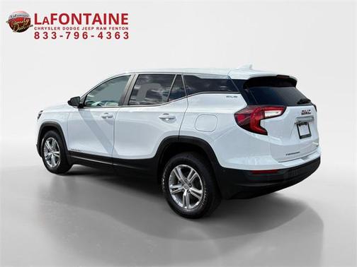 2022 GMC Terrain SLE
