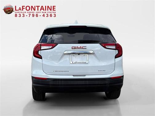 2022 GMC Terrain SLE