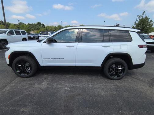 2025 Jeep Grand Cherokee L Altitude