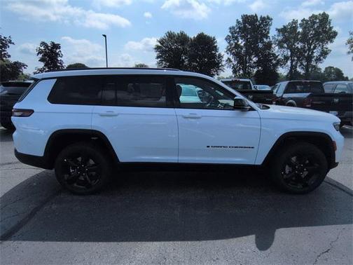 2025 Jeep Grand Cherokee L Altitude