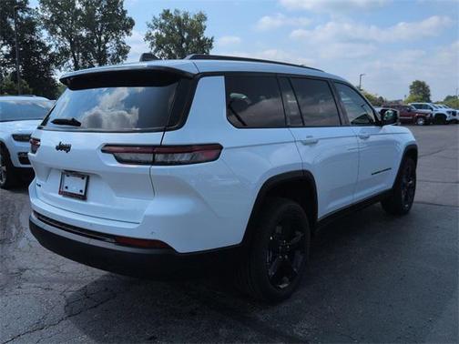 2025 Jeep Grand Cherokee L Altitude