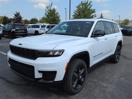 2025 Jeep Grand Cherokee L Altitude
