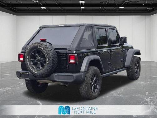 Black Clearcoat 2021 Jeep Wrangler Willys