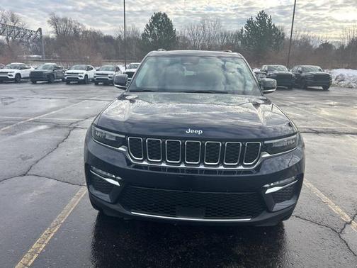 2022 Jeep Grand Cherokee 4xe Base