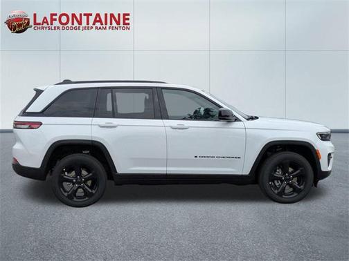 2025 Jeep Grand Cherokee Altitude