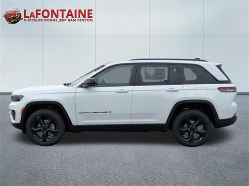 2025 Jeep Grand Cherokee Altitude