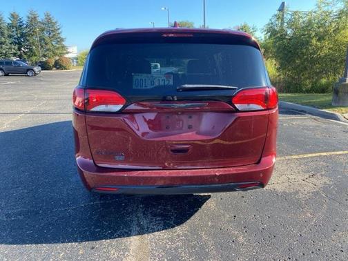 2020 Chrysler Pacifica Touring-L Plus