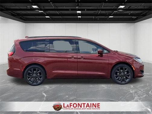 2020 Chrysler Pacifica Touring-L Plus