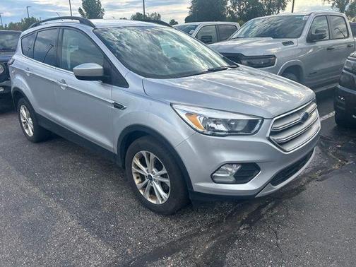 Ingot Silver 2018 Ford Escape SE