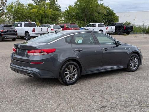 2020 Kia Optima LX