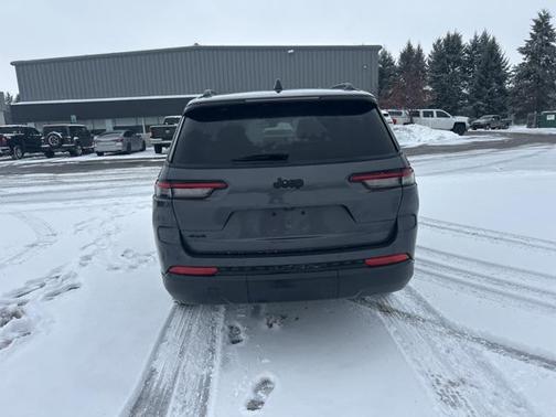 2024 Jeep Grand Cherokee L Altitude