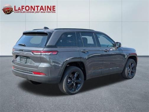 2025 Jeep Grand Cherokee Altitude
