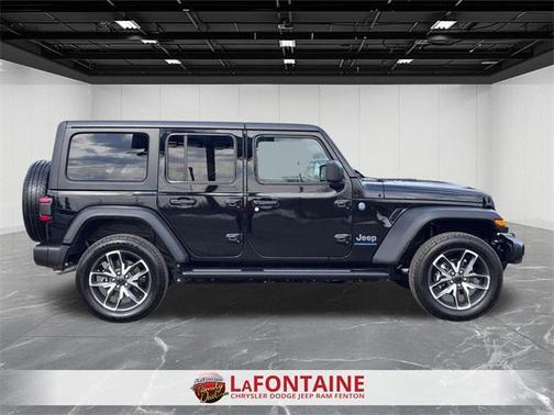 2025 Jeep Wrangler 4xe Sport S
