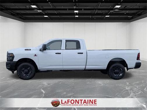 2026 RAM 3500 Tradesman Crew Cab 4x4 8' Box