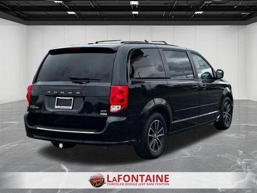 Onyx Black 2017 Dodge Grand Caravan GT