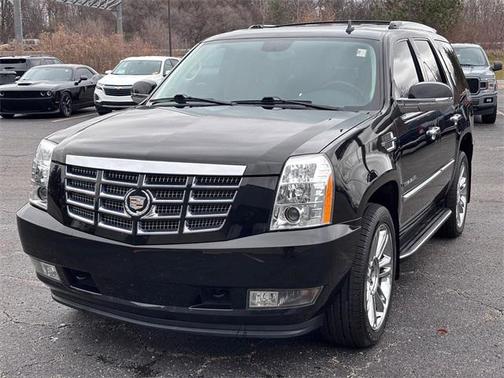 2011 Cadillac Escalade Base